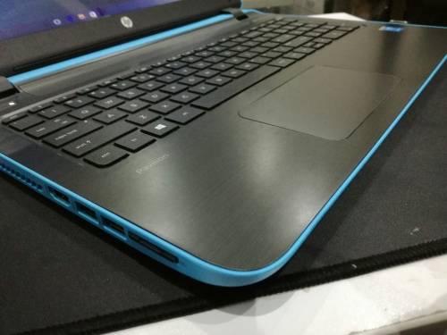 1ST BID TAKES!!!*BEAUTIFUL*HP PAVILION 15*i5-4210U*BEATS AUDIO*R22000 RETAIL*6GB RAM*1000GB HDD